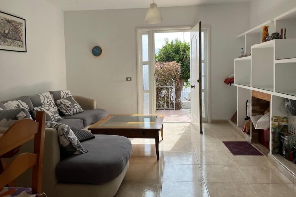 Playa Chica Apt With Terrace 100 M From The Sea 푸에르토 델 카르멘 외부 사진